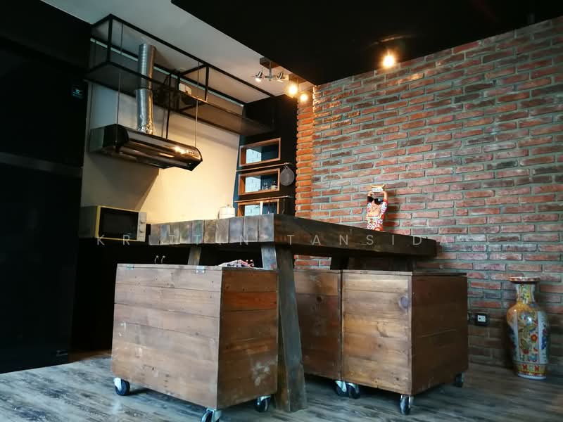 Sathorn House, Bangkok, Sathorn, Silom, Bang Rak, Bangkok, 2 Bedrooms, 149 sqm, Condo For Rent, by Krittin Tansida, 500229088 - DDproperty.com