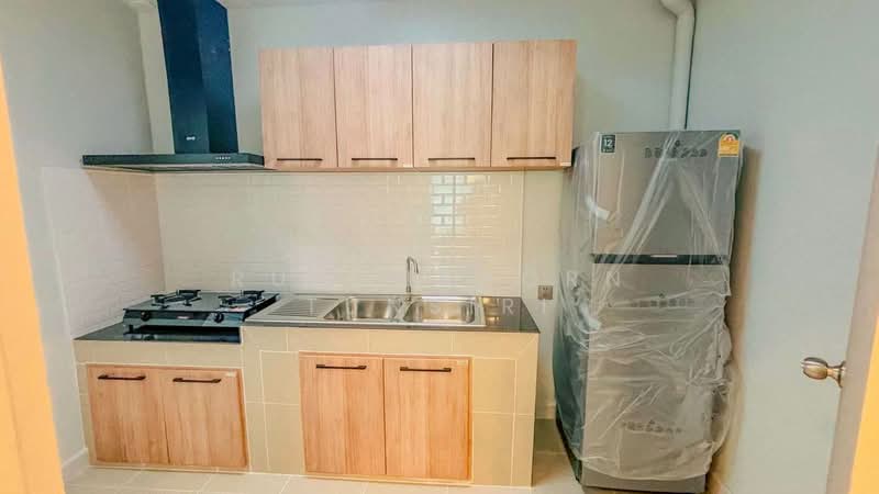 ทาวน์เฮ้าส์ในโครงการ ให้เช่า – ใกล้มหาวิทยาลัยพายัพ เพียง 5 นาที ค่าเช่า 19,000 บาท / เดือน No.6H336, Chiang Mai, San Klang, San Kamphaeng, Chiang Mai, 3 Bedrooms, 110 sqm, Townhouse For Rent, by Rutchaporn Tunsiri, 500229103 - DDproperty.com