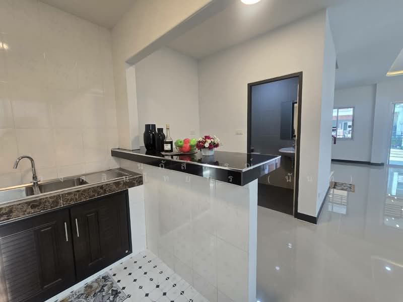 บ้านราชพฤกษ์ สุวรรณภูมิ-ลาดกระบัง : Ratchaphruek Suvarnabhumi-Ladkrabang Village, กรุงเทพ, 397/183 ถ.ฉลองกรุง, ลำปลาทิว, ลาดกระบัง, กรุงเทพ, 100 ตร.ม., ทาวน์เฮ้าส์ ขาย, โดย นภัสศรณ์ วงศ์สินไทยกร (นันท์), 500229114 - DDproperty.com