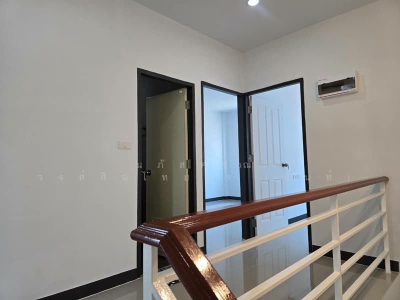 บ้านราชพฤกษ์ สุวรรณภูมิ-ลาดกระบัง : Ratchaphruek Suvarnabhumi-Ladkrabang Village, กรุงเทพ, 397/183 ถ.ฉลองกรุง, ลำปลาทิว, ลาดกระบัง, กรุงเทพ, 100 ตร.ม., ทาวน์เฮ้าส์ ขาย, โดย นภัสศรณ์ วงศ์สินไทยกร (นันท์), 500229114 - DDproperty.com