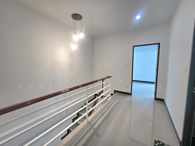 Ratchaphruek Suvarnabhumi-Ladkrabang Village, Bangkok, 397/183 Thanon Chalong Krung, Lam Pla Tiew, Lat Krabang, Bangkok, 3 Bedrooms, 100 sqm, Townhouse For Sale, by นภัสศรณ์ วงศ์สินไทยกร (นันท์), 500229114 - DDproperty.com