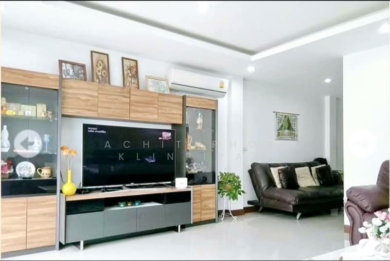 2-BR Townhouse, Chon Buri (Pattaya), Na Kloe, Bang Lamung (Pattaya), Chon Buri (Pattaya), 2 Bedrooms, 141 sqm, Townhouse For Sale, by Achitaphop Klinpipat, 500229143 - DDproperty.com