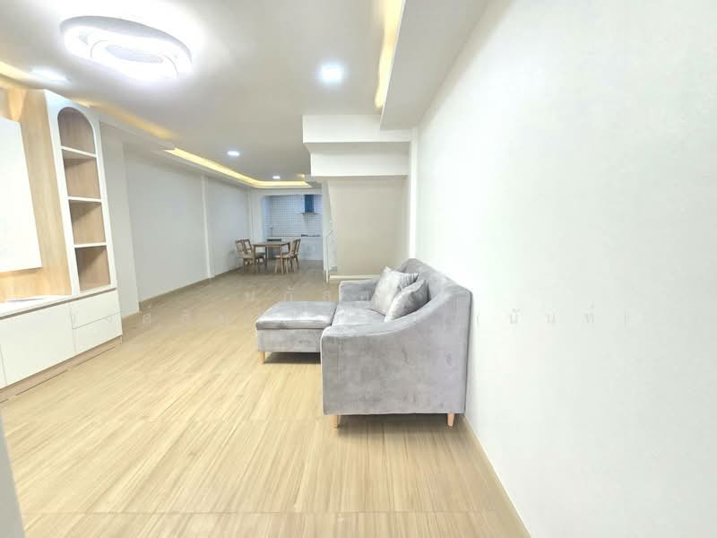 Baan Kritsana Romklao, Bangkok, Romklao Road, Min Buri, Min Buri, Bangkok, 2 Bedrooms, 80 sqm, Townhouse For Sale, by นภัสศรณ์ วงศ์สินไทยกร (นันท์), 500229150 - DDproperty.com