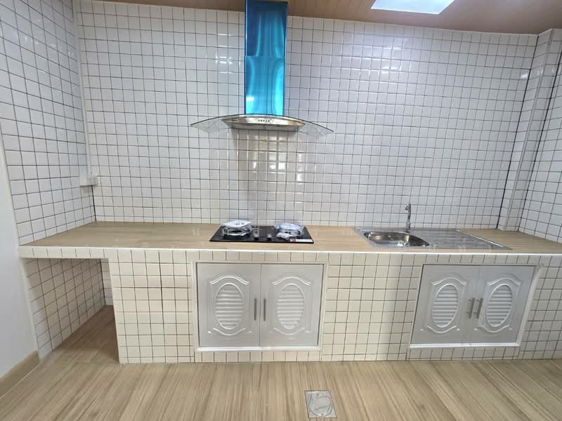 Baan Kritsana Romklao, Bangkok, Romklao Road, Min Buri, Min Buri, Bangkok, 2 Bedrooms, 80 sqm, Townhouse For Sale, by นภัสศรณ์ วงศ์สินไทยกร (นันท์), 500229150 - DDproperty.com