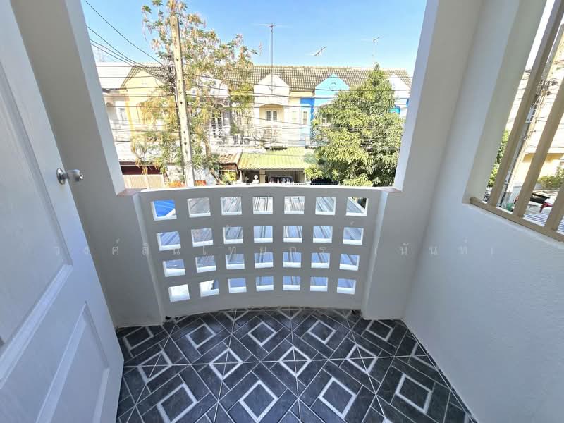 Baan Kritsana Romklao, Bangkok, Romklao Road, Min Buri, Min Buri, Bangkok, 2 Bedrooms, 80 sqm, Townhouse For Sale, by นภัสศรณ์ วงศ์สินไทยกร (นันท์), 500229150 - DDproperty.com