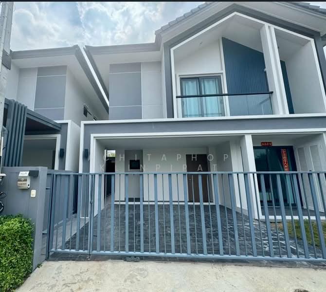The Palm Parco, Chon Buri (Pattaya), Nong Pla Lai, Bang Lamung (Pattaya), Chon Buri (Pattaya), 3 Bedrooms, 204 sqm, Single Detached House For Sale, by Achitaphop Klinpipat, 500229188 - DDproperty.com