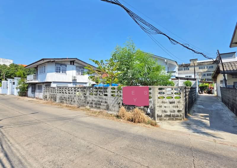 For Sale - ที่ดินพร้อมสิ่งปลูกสร้างบางบอน กรุงเทพมหานคร, Bangkok