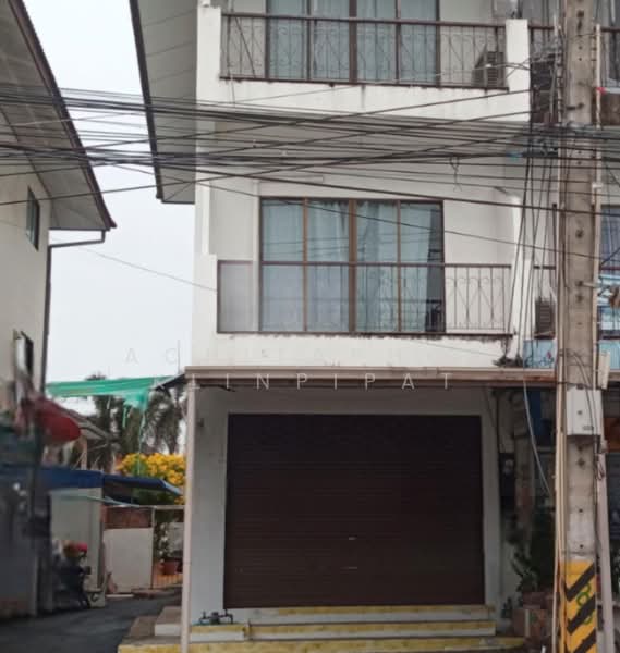 ขาย - ทาวน์เฮ้าส์ 4-ห้องนอน, ชลบุรี