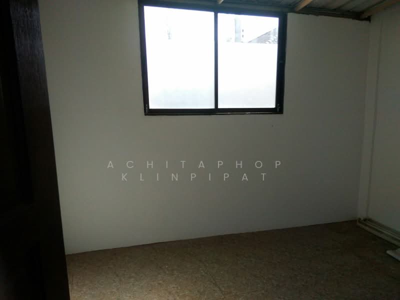 ขาย - ทาวน์เฮ้าส์ 4-ห้องนอน, ชลบุรี