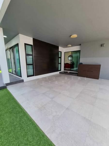 Baan Lumpini Suanluang Rama 9 Phase 2, Bangkok, Chaloem Phrakiat Rama 9 Road, Prawet, Prawet, Bangkok, 3 Bedrooms, 310 sqm, Single Detached House For Rent, by Shinyu Real Estate, 500229275 - DDproperty.com