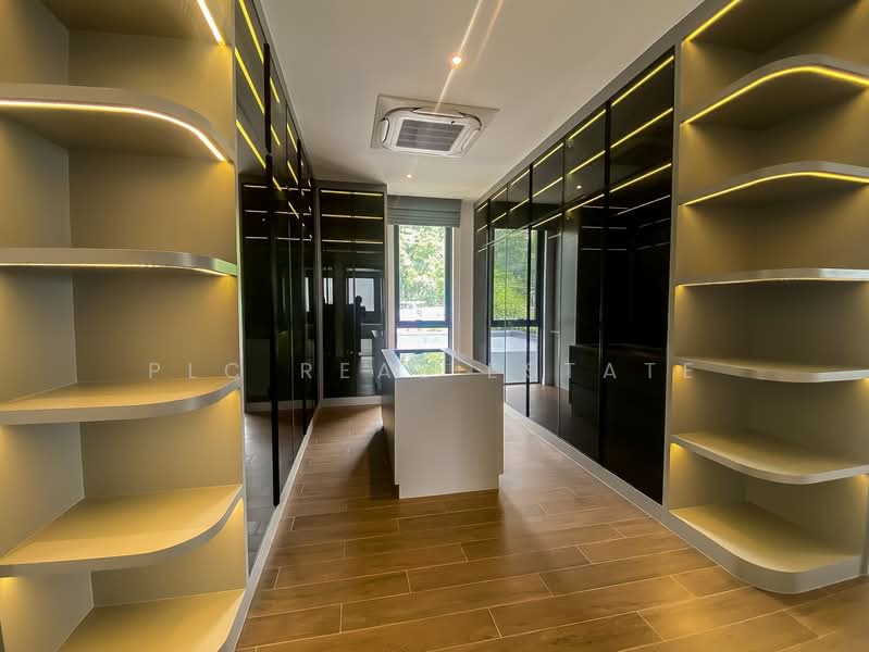 6 Bedroom Luxury Pool Villa for Sale East Pattaya, Chon Buri (Pattaya), Bang Lamung, Bang Lamung (Pattaya), Chon Buri (Pattaya), 6 Bedrooms, 1,082 sqm, Villa For Sale, by PLC real estate, 500229283 - DDproperty.com