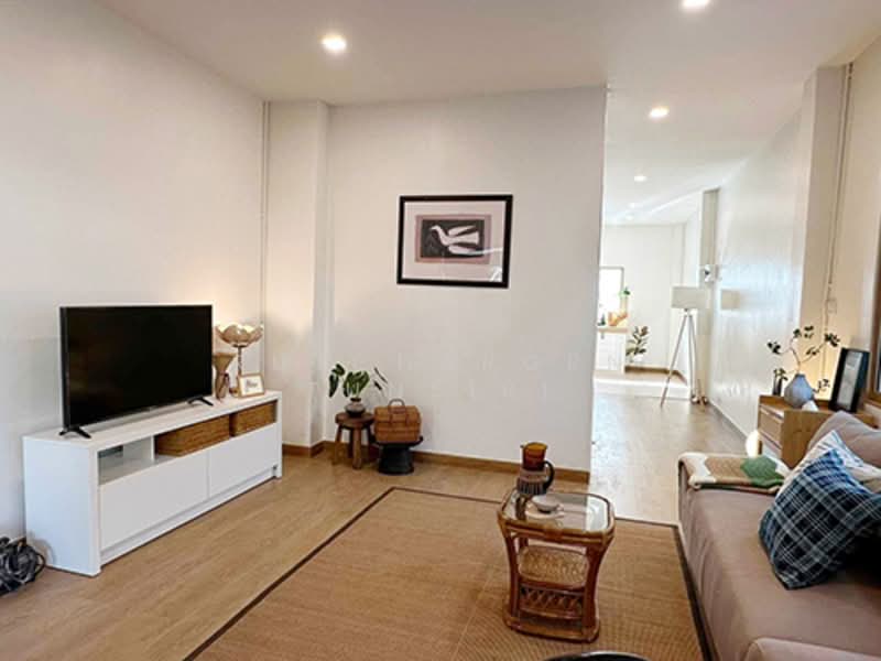 For Rent - ทาวน์เฮ้าส์ให้เช่า – ใกล้เซ็นทรัลเฟสติวัล เพียง 10 นาที ค่าเช่า 25,000 บาท / เดือน No.1H596, Chiang Mai