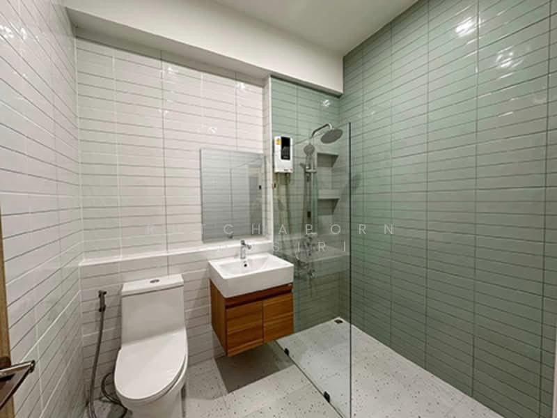 ให้เช่า - ทาวน์เฮ้าส์ให้เช่า – ใกล้เซ็นทรัลเฟสติวัล เพียง 10 นาที ค่าเช่า 25,000 บาท / เดือน No.1H596, เชียงใหม่