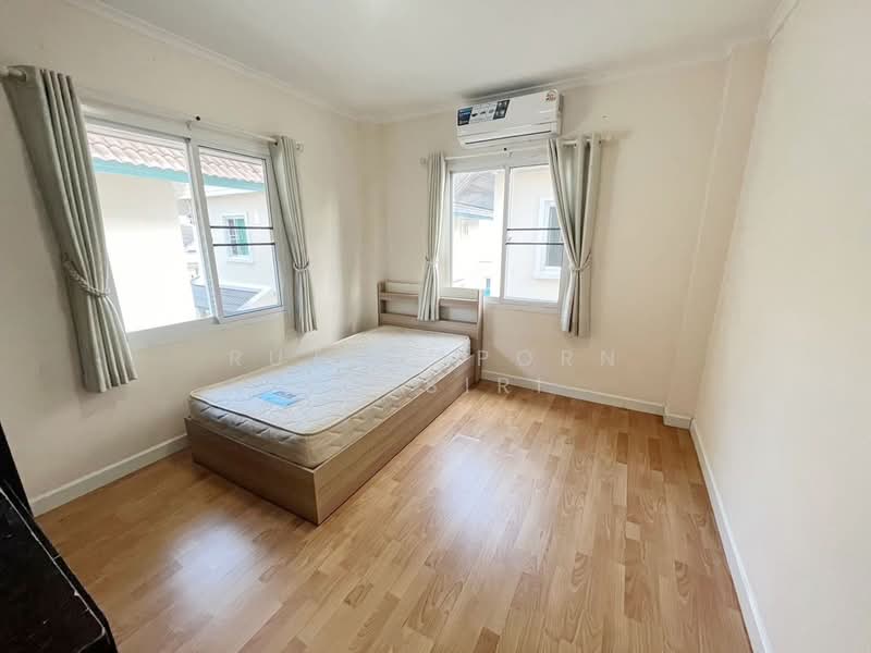 บ้านในโครงการ ให้เช่า – ใกล้มหาวิทยาลัยแม่โจ้ เพียง 5 นาที ค่าเช่า 16,000 บาท / เดือน No.11H003, Chiang Mai, Nong Harn, San Sai, Chiang Mai, 3 Bedrooms, 150 sqm, Single Detached House For Rent, by Rutchaporn Tunsiri, 500229333 - DDproperty.com