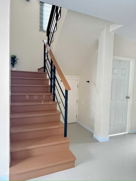 บ้านให้เช่า – ใกล้ตลาดเจริญเจริญ เพียง 5 นาที ค่าเช่า 20,000 บาท / เดือน รหัสทรัพย์ : No.13H672, Chiang Mai, San Kamphaeng, San Kamphaeng, Chiang Mai, 3 Bedrooms, 150 sqm, Single Detached House For Rent, by Rutchaporn Tunsiri, 500229362 - DDproperty.com