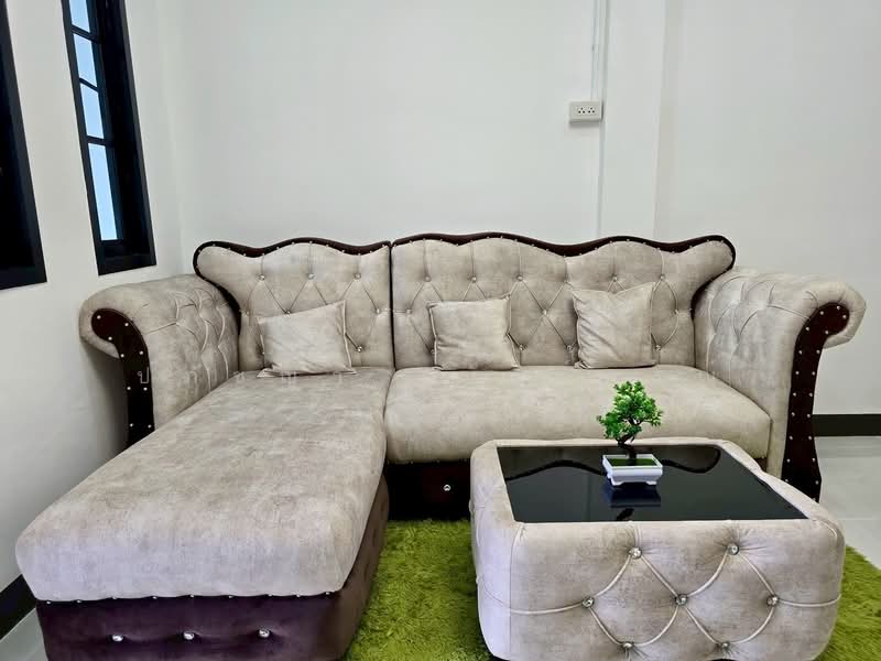 สุภาวัลย์ รามคำแหง, Bangkok, Min Buri, Min Buri, Bangkok, 2 Bedrooms, 100 sqm, Townhouse For Sale, by ปภัชญา ธนัตถ์ภรณ์, 500229370 - DDproperty.com