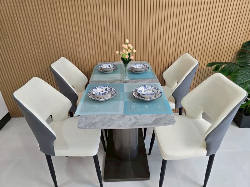 สุภาวัลย์ รามคำแหง, Bangkok, Min Buri, Min Buri, Bangkok, 2 Bedrooms, 100 sqm, Townhouse For Sale, by ปภัชญา ธนัตถ์ภรณ์, 500229370 - DDproperty.com