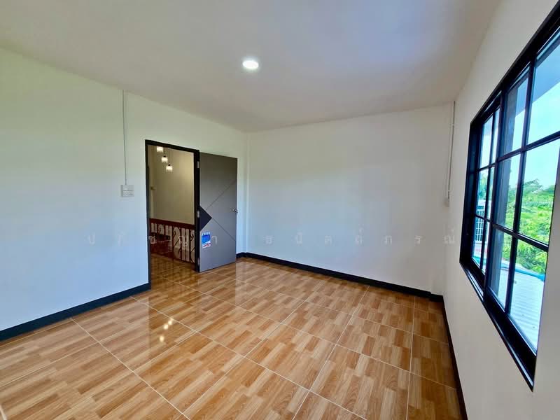 สุภาวัลย์ รามคำแหง, Bangkok, Min Buri, Min Buri, Bangkok, 2 Bedrooms, 100 sqm, Townhouse For Sale, by ปภัชญา ธนัตถ์ภรณ์, 500229370 - DDproperty.com