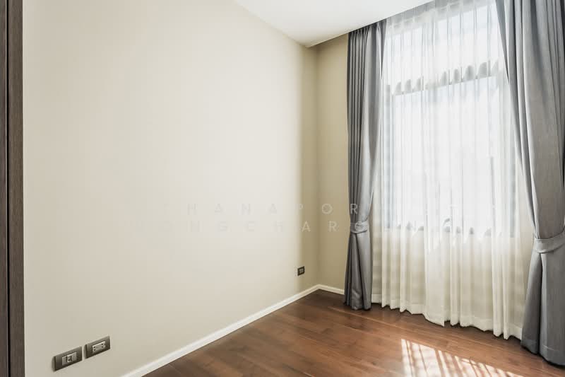 The Diplomat 39, Bangkok, 18 Soi Sukhumvit 39, Sukhumvit Road, Khlong Tan Nua, Watthana, Bangkok, 2 Bedrooms, 90 sqm, Condo For Rent, by Thanaporn Wongcharoen, 500229384 - DDproperty.com