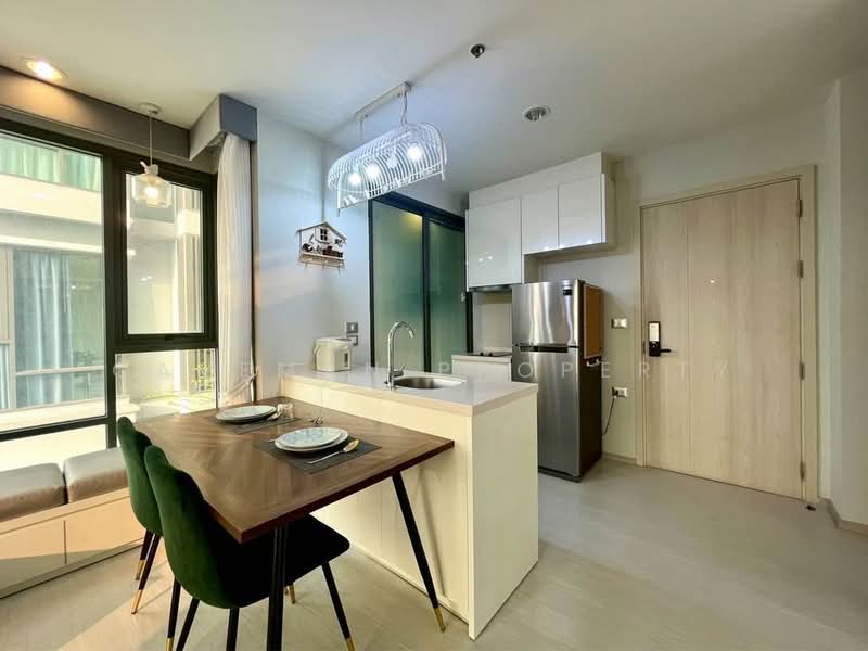 Rhythm Sukhumvit 42, Bangkok, Soi Sukhumvit 42, Sukhumvit Road, Phra Kanong, Khlong Toei, Bangkok, 1 Bedroom, 45 sqm, Condo For Rent, by caveman property, 500229389 - DDproperty.com