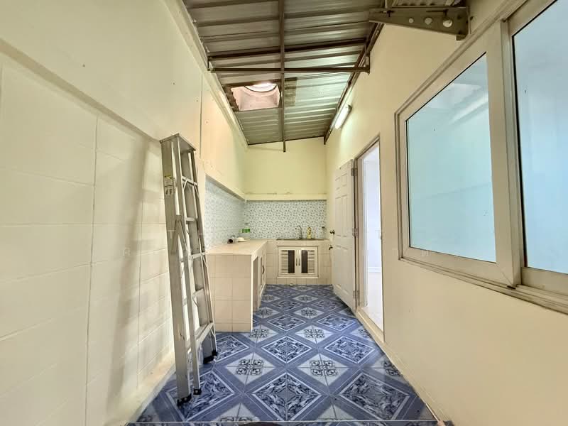 โมเดิร์นวิลล์ สารินโคกขาม, Samut Sakhon, Khok Kham, Muang Samut Sakhon, Samut Sakhon, 4 Bedrooms, 100 sqm, Townhouse For Sale, by The Best Property ดาด้า, 500229396 - DDproperty.com