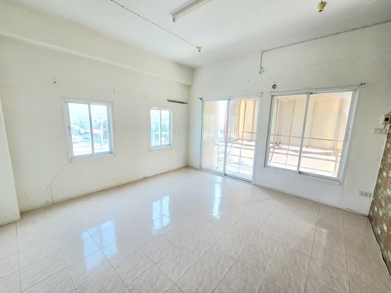 อาคารพาณิชย์สนามจันทร์ นครปฐม, Nakhon Pathom, Sanam Chan, Muang Nakhon Pathom, Nakhon Pathom, , 100 sqm, Shophouse For Sale, by The Best Property เพ้นท์, 500229443 - DDproperty.com