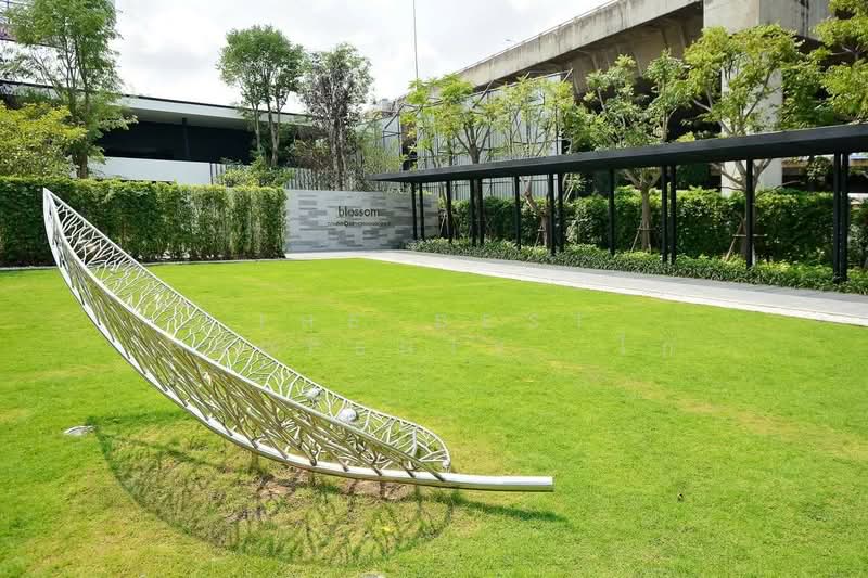 Blossom Condo @ Sathorn-Charoenrat, Bangkok, Charoen Rat Road, Thung Wat Don, Sathon, Bangkok, 1 Bedroom, 30 sqm, Condo For Sale, by The Best Property  ไก่, 500229444 - DDproperty.com