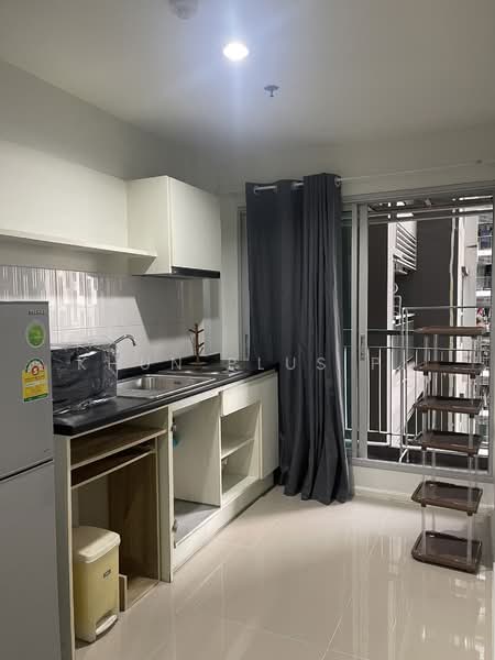 Aspire Rama 9, Bangkok, Soi Rama 9, Rama 9 Road, Huai Khwang, Huai Khwang, Bangkok, 1 Bedroom, 33 sqm, Condo For Rent, by Khun Plus P., 500229470 - DDproperty.com