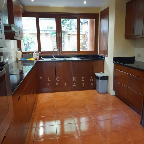 4 Bedroom Pool Villa for Sale Na Jomtien, Chon Buri (Pattaya), Bang Lamung, Bang Lamung (Pattaya), Chon Buri (Pattaya), 4 Bedrooms, 430 sqm, Villa For Sale, by PLC real estate, 500229477 - DDproperty.com