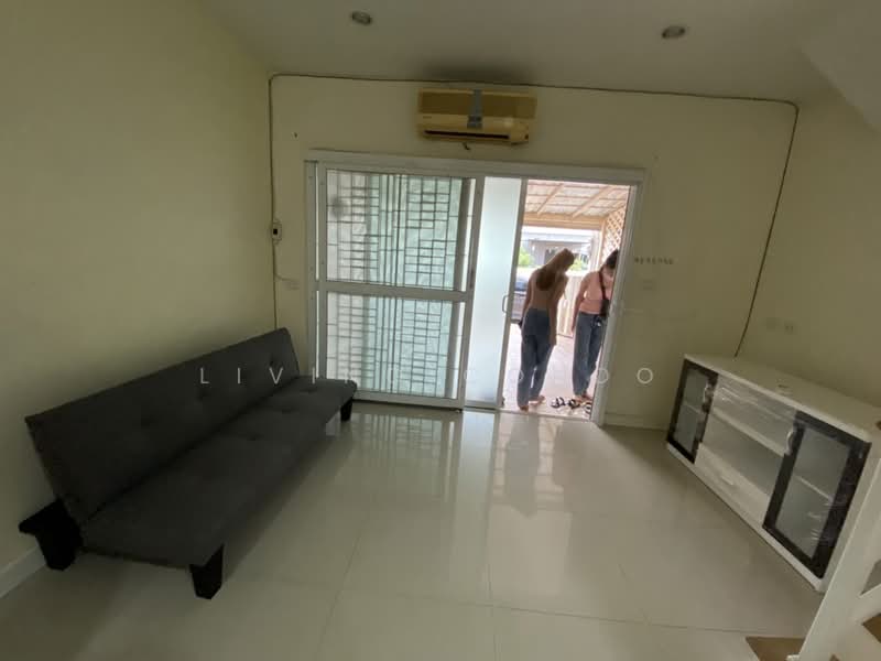 ให้เช่า - Villette Lite Pattanakarn : วิลเลต ไลท์ พัฒนาการ 38, กรุงเทพ