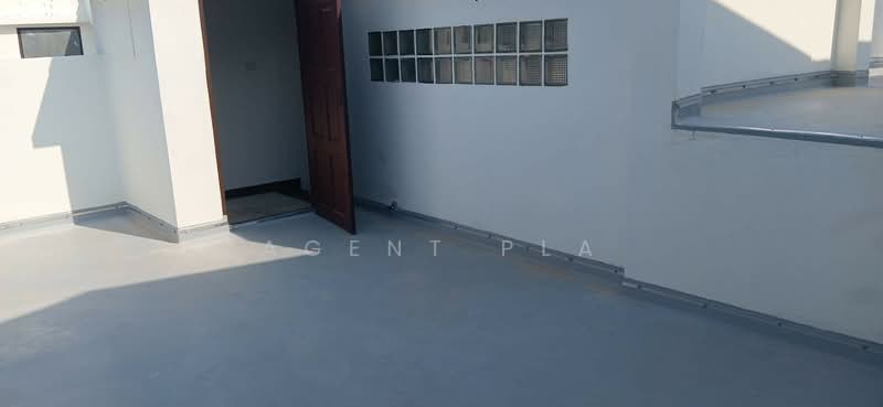 Luxury 4-story townhome for rent in the heart of Thonglor 49, Leo Classic Place (SPSAD3923), Bangkok, Khlong Tan Nua, Watthana, Bangkok, 3 Bedrooms, 250 sqm, Townhouse For Rent, by Agent Pla, 500229506 - DDproperty.com