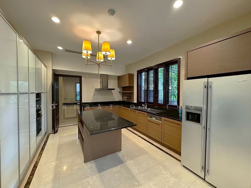 House, Bangkok, Khlong Tan Nua, Watthana, Bangkok, 4 Bedrooms, 450 sqm, Single Detached House For Rent, by Amornrat On-Thong, 500229522 - DDproperty.com