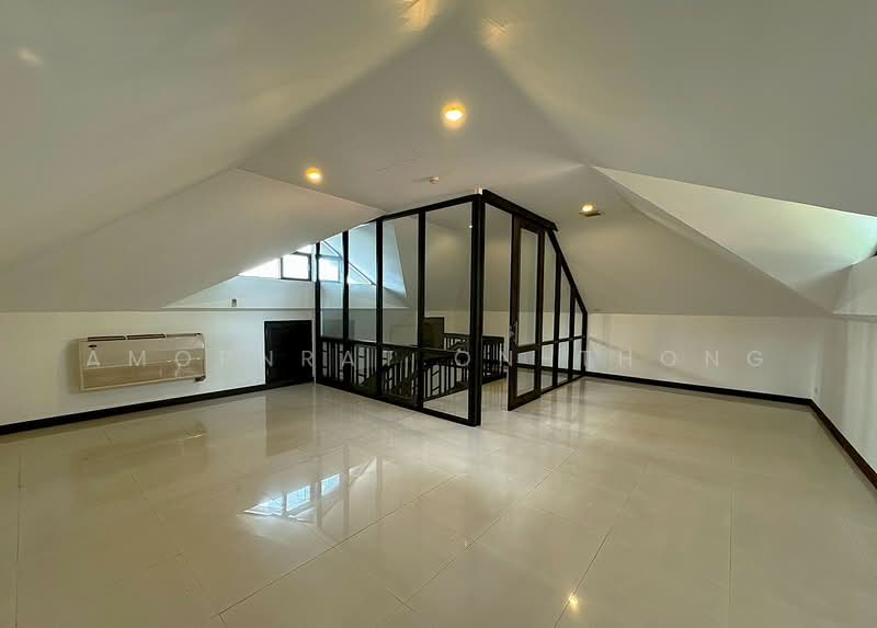 House, Bangkok, Khlong Tan Nua, Watthana, Bangkok, 4 Bedrooms, 450 sqm, Single Detached House For Rent, by Amornrat On-Thong, 500229522 - DDproperty.com