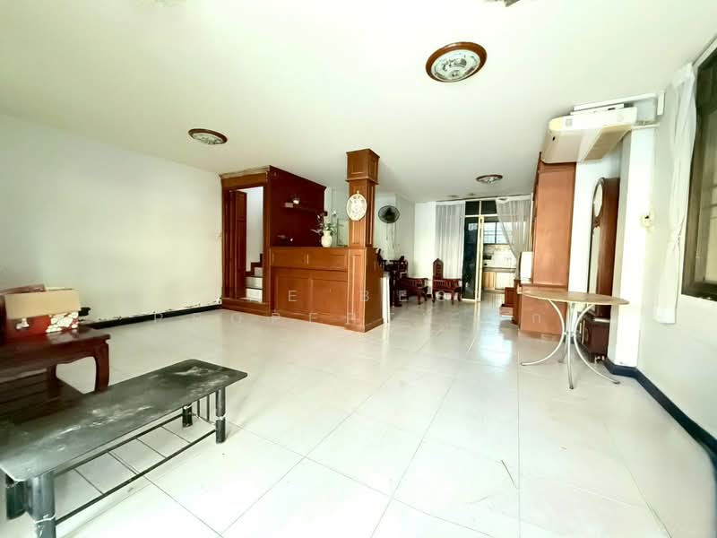 ศิลาพร เฟส1 จันทบุรี, Chanthaburi, Ko Khwang, Muang Chanthaburi, Chanthaburi, 3 Bedrooms, 150 sqm, Semi-Detached House (Twin House) For Sale, by The Best Property รัก, 500229540 - DDproperty.com