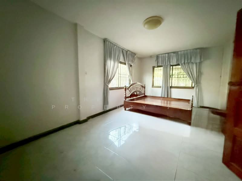 ศิลาพร เฟส1 จันทบุรี, Chanthaburi, Ko Khwang, Muang Chanthaburi, Chanthaburi, 3 Bedrooms, 150 sqm, Semi-Detached House (Twin House) For Sale, by The Best Property รัก, 500229540 - DDproperty.com