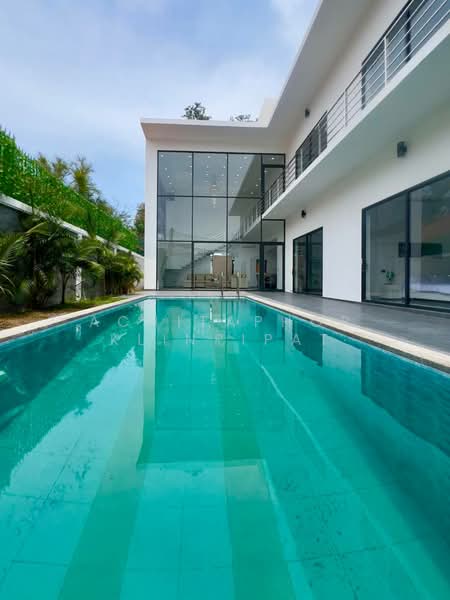 6-BR Villa, Chon Buri (Pattaya), Nong Pru, Bang Lamung (Pattaya), Chon Buri (Pattaya), 6 Bedrooms, 220 sqm, Villa For Sale, by Achitaphop Klinpipat, 500229543 - DDproperty.com