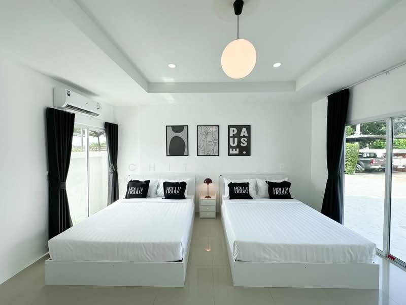 6-BR Villa, Chon Buri (Pattaya), Huai Yai, Bang Lamung (Pattaya), Chon Buri (Pattaya), 6 Bedrooms, 446 sqm, Villa For Rent, by Achitaphop Klinpipat, 500229562 - DDproperty.com