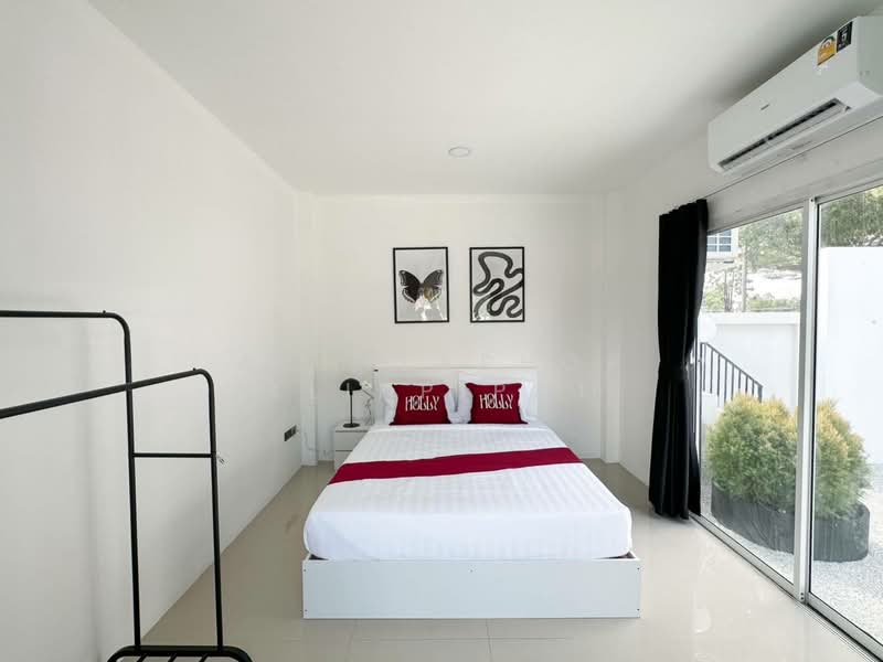 6-BR Villa, Chon Buri (Pattaya), Huai Yai, Bang Lamung (Pattaya), Chon Buri (Pattaya), 6 Bedrooms, 446 sqm, Villa For Rent, by Achitaphop Klinpipat, 500229562 - DDproperty.com