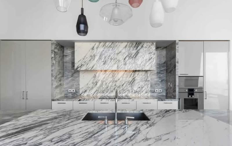 ขาย - The Ritz-Carlton Residences : เดอะ ริซท์-คาร์ลตัน เรสซิเดนเซส, กรุงเทพ