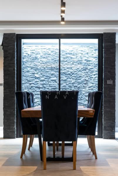 For Rent - 4-BR House, Bangkok