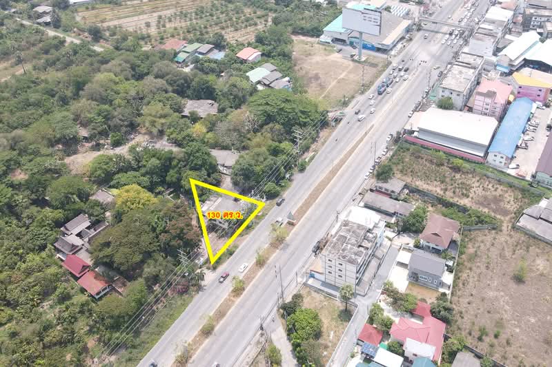 For Sale - Prime land plot of 130 sq.wa. (approximately 230 sq.m.), with a beautiful 44-meter frontage on Highw, Pathum Thani