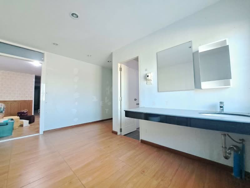 อาคารพาณิชย์ชุมแสง นครสวรรค์, Nakhon Sawan, Chum Saeng, Chumsaeng, Nakhon Sawan, , 120 sqm, Shophouse For Sale, by The Best Property อาเหลียง, 500229649 - DDproperty.com