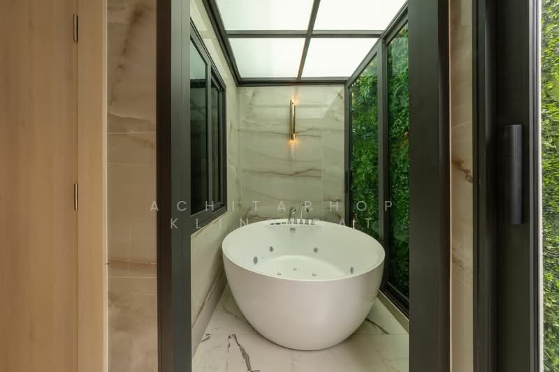 undefined, Chon Buri (Pattaya), Nong Pru, Bang Lamung (Pattaya), Chon Buri (Pattaya), 8 Bedrooms, 660 sqm, Villa For Rent, by Achitaphop Klinpipat, 500229657 - DDproperty.com