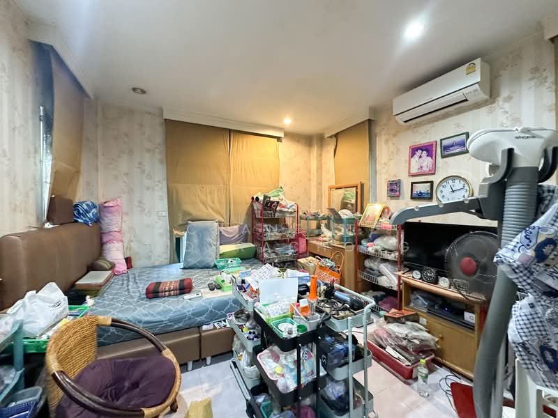 Baan Suan Phutthamonthon Sai 1, Bangkok, Bang Ra Mat, Taling Chan, Bangkok, 3 Bedrooms, 140 sqm, Single Detached House For Sale, by Chantat Raoprachong, 500229662 - DDproperty.com