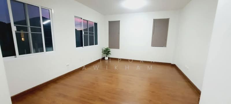 undefined, Chon Buri (Pattaya), Bo Win, Si Racha, Chon Buri (Pattaya), 3 Bedrooms, 204 sqm, Single Detached House For Sale, by Thitiporn Pawikham, 500229673 - DDproperty.com