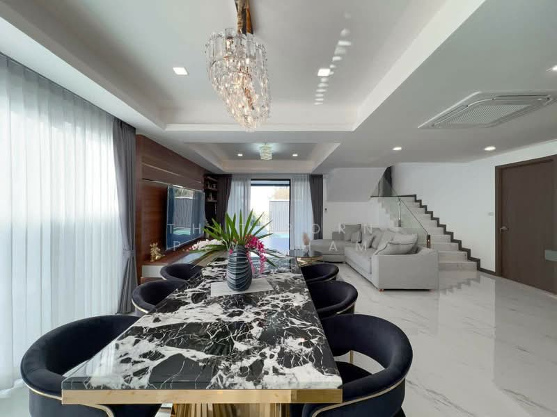 6-BR Villa, Chon Buri (Pattaya), Nong Pru, Bang Lamung (Pattaya), Chon Buri (Pattaya), 6 Bedrooms, 540 sqm, Villa For Sale, by Thitiporn Pawikham, 500229684 - DDproperty.com