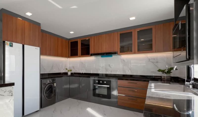 6-BR Villa, Chon Buri (Pattaya), Nong Pru, Bang Lamung (Pattaya), Chon Buri (Pattaya), 6 Bedrooms, 540 sqm, Villa For Sale, by Thitiporn Pawikham, 500229684 - DDproperty.com