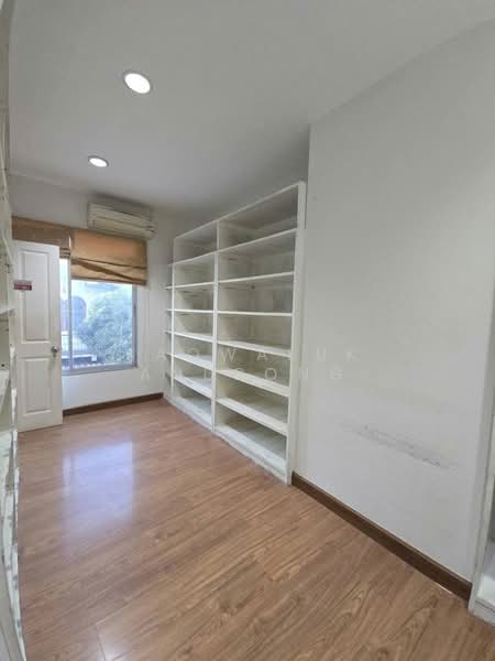 For Sale - Baan Klang Muang Ladprao 71, Bangkok