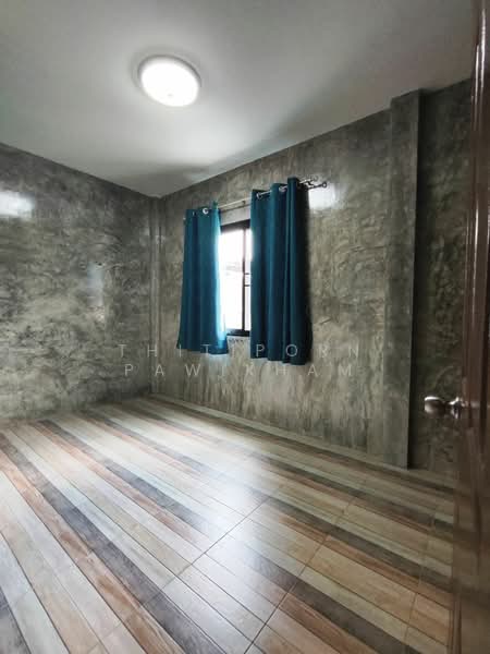 undefined, Chon Buri (Pattaya), Nong Pru, Bang Lamung (Pattaya), Chon Buri (Pattaya), 5 Bedrooms, 377 sqm, Single Detached House For Sale, by Thitiporn Pawikham, 500229717 - DDproperty.com