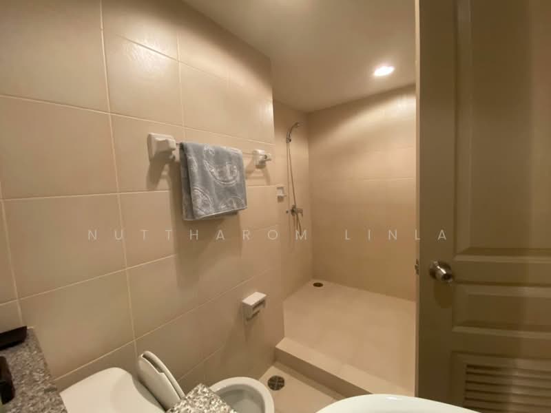 Resorta Yen-Akat, Bangkok, 270 87 Soi Amon, Chong Nonsi, Yan Nawa, Bangkok, 3 Bedrooms, 109 sqm, Condo For Sale, by Nuttharom Linla, 500229718 - DDproperty.com